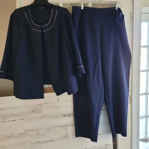 Size 24w Perceptions Suit